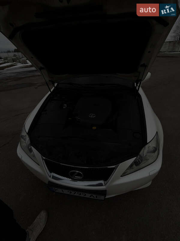 Седан Lexus IS 2006 в Переяславі