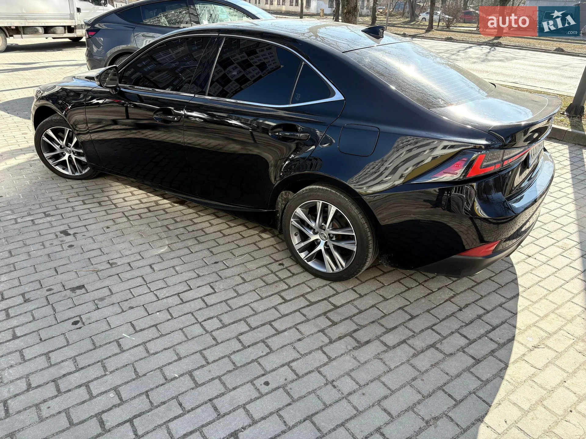 2020 Lexus IS - мініатюра 10