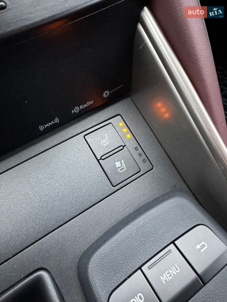 Седан Lexus IS 2016 в Києві