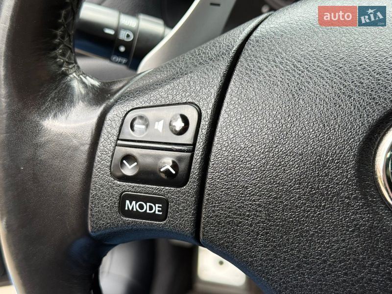 Седан Lexus IS 2007 в Дніпрі