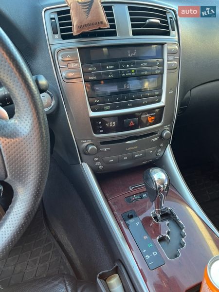 Седан Lexus IS 2007 в Броварах