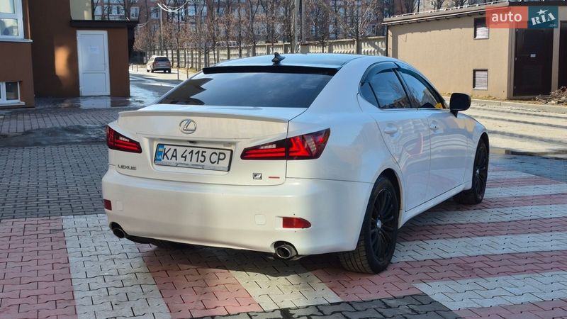 Седан Lexus IS 2008 в Києві