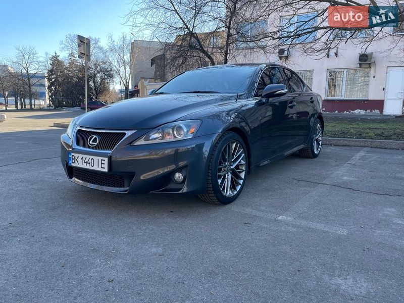 Седан Lexus IS 2010 в Киеве