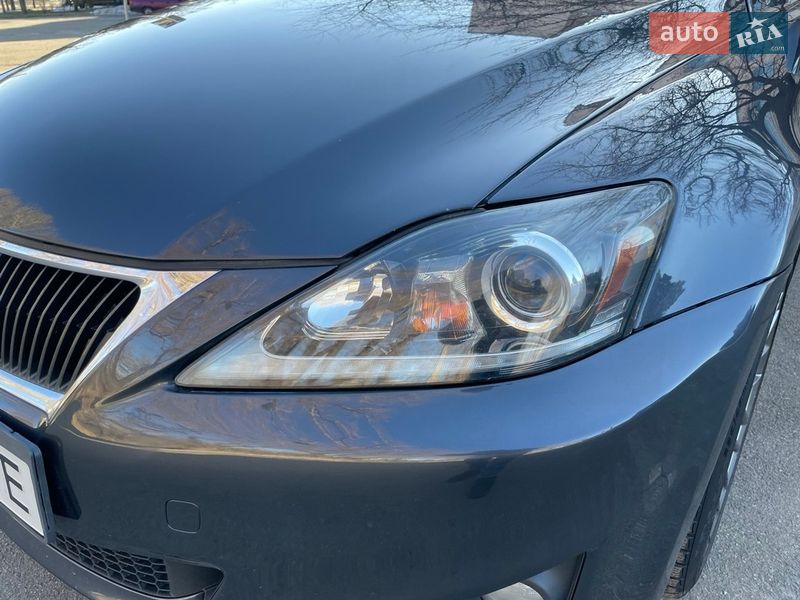 Седан Lexus IS 2010 в Киеве