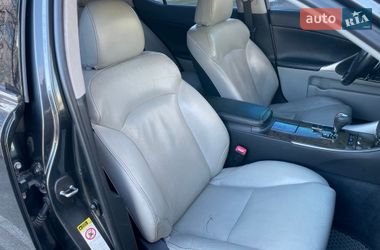 Седан Lexus IS 2010 в Киеве