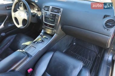 Седан Lexus IS 2008 в Полтаве