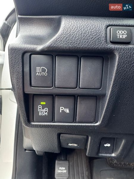 Седан Lexus IS 2016 в Киеве