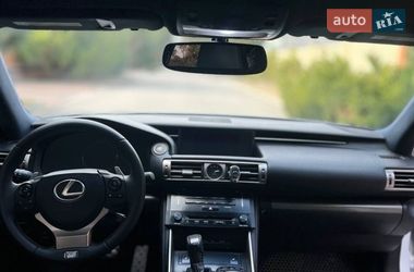 Седан Lexus IS 2014 в Днепре