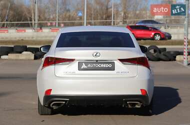 Седан Lexus IS 2017 в Киеве