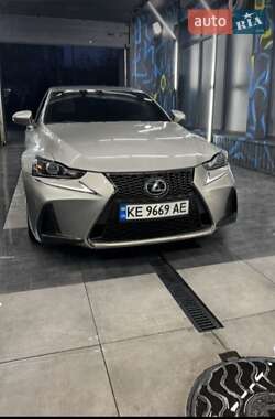 Седан Lexus IS 2016 в Дніпрі