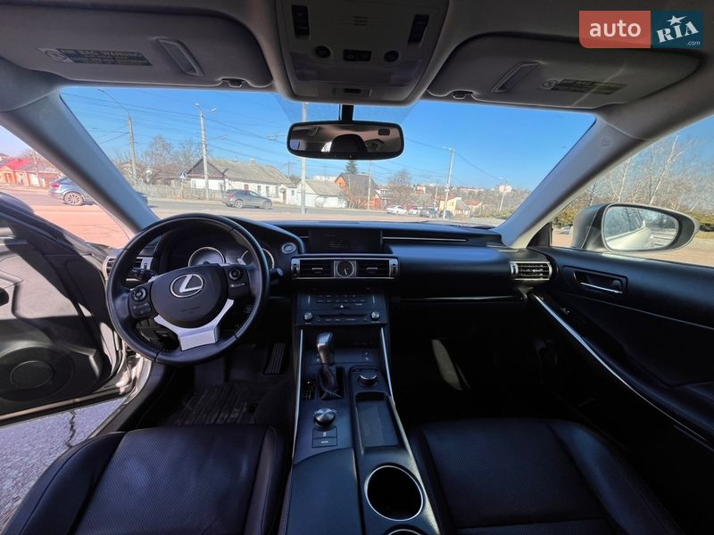 Седан Lexus IS 2014 в Житомирі