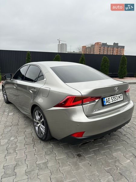 Седан Lexus IS 2017 в Днепре