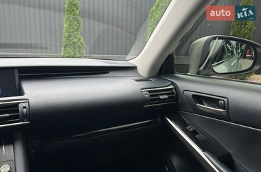 Седан Lexus IS 2017 в Днепре
