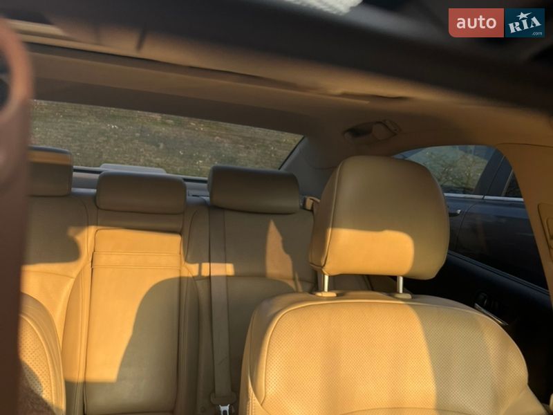 Седан Lexus IS 2007 в Львові