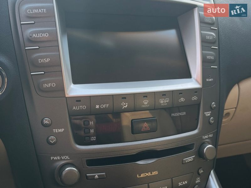 Седан Lexus IS 2007 в Львові