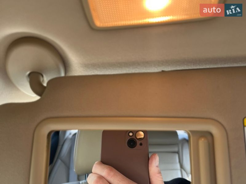 Седан Lexus IS 2007 в Львові