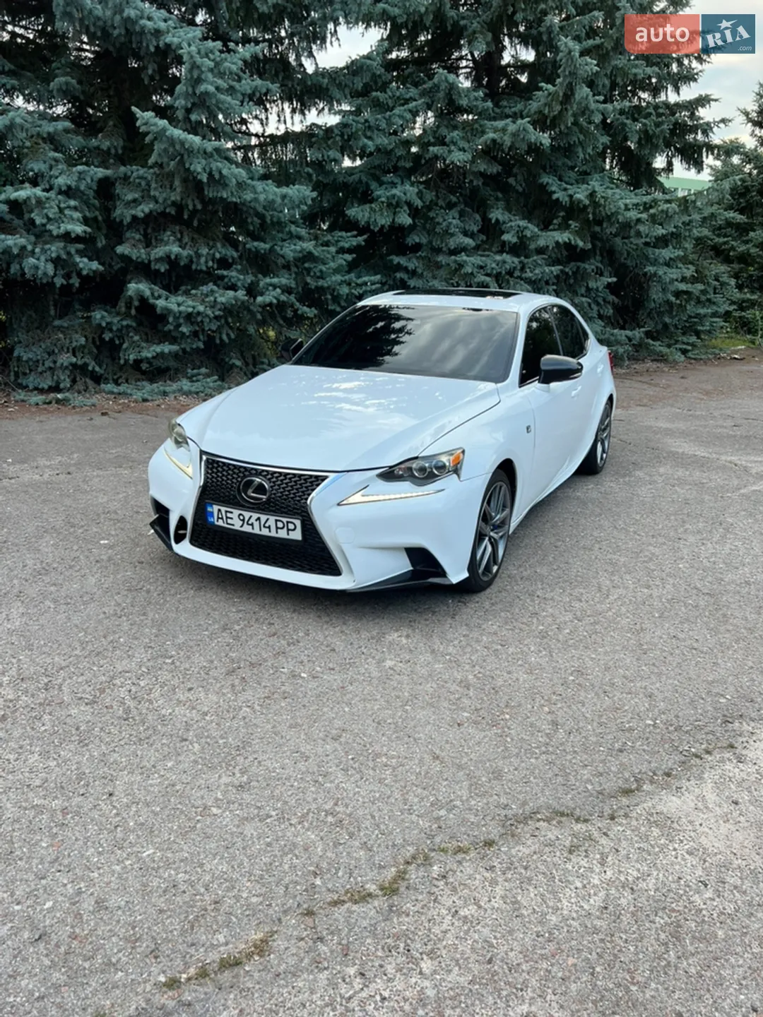 2017 Lexus IS - мініатюра 3
