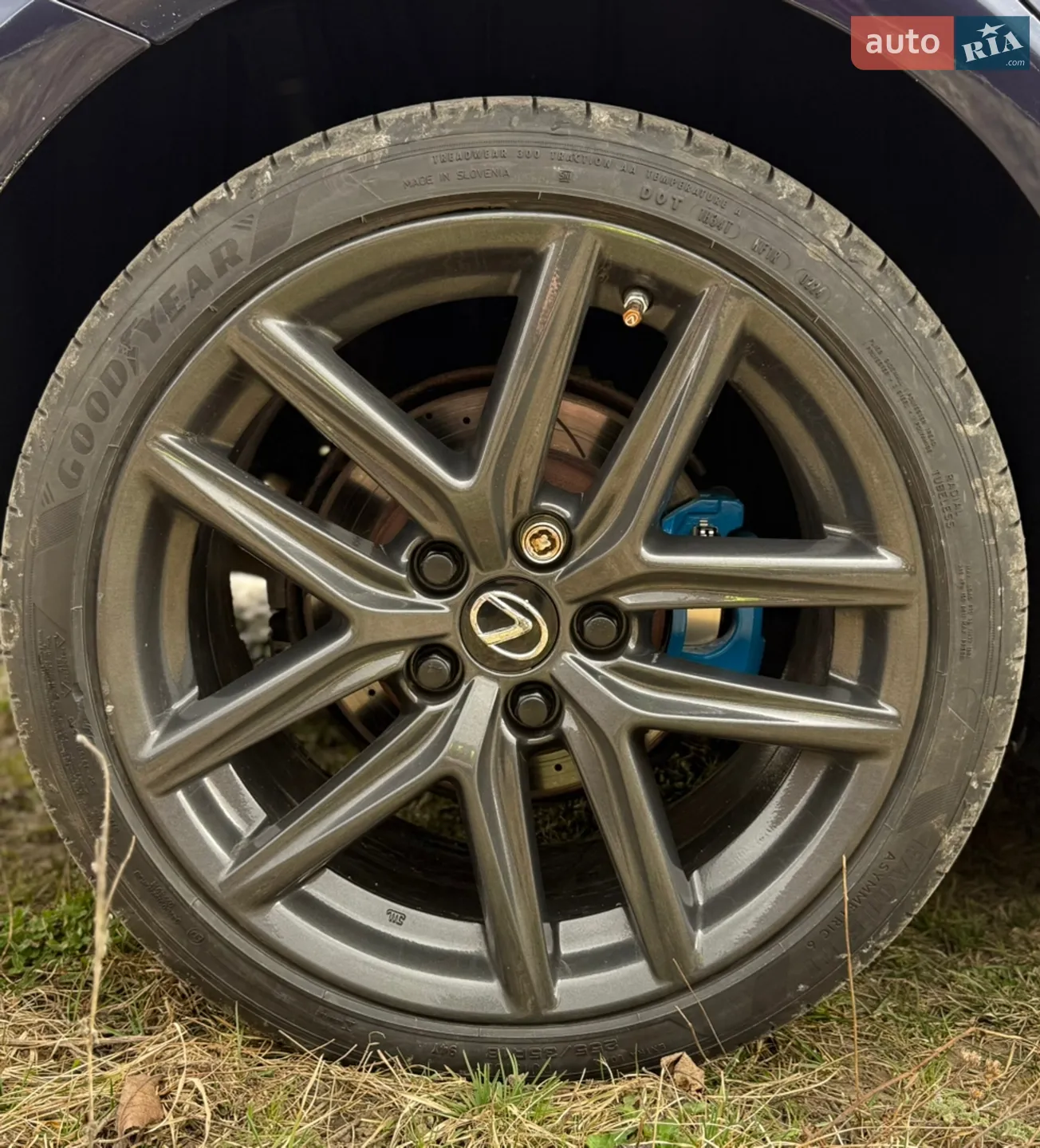 2013 Lexus IS - мініатюра 10
