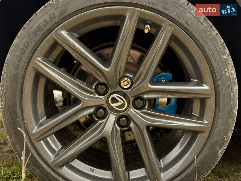 Седан Lexus IS 2013 в Києві фото 10 Седан Lexus IS 2013 в Києві