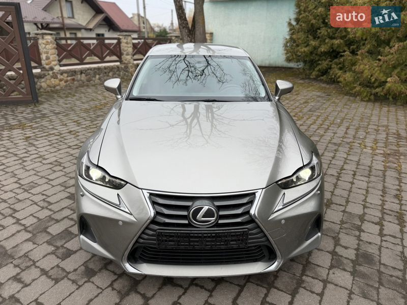 Седан Lexus IS 2017 в Калуше фото 5 Седан Lexus IS 2017 в Калуше
