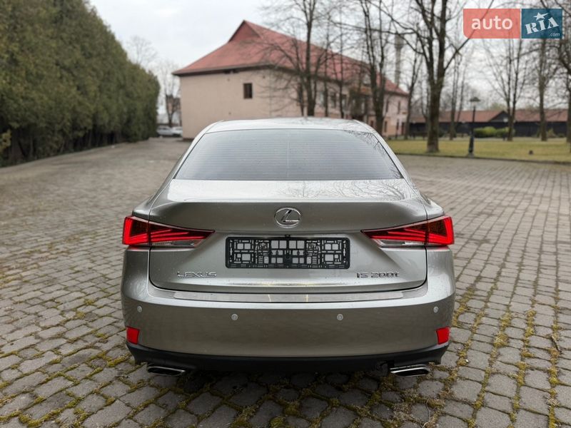 Седан Lexus IS 2017 в Калуше фото 12 Седан Lexus IS 2017 в Калуше