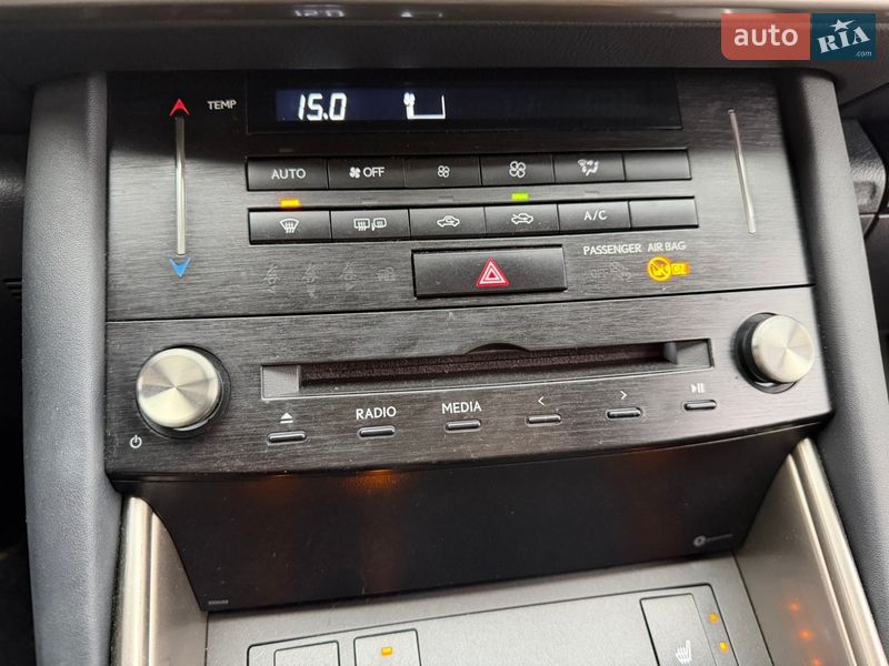 Седан Lexus IS 2017 в Калуше фото 30 Седан Lexus IS 2017 в Калуше