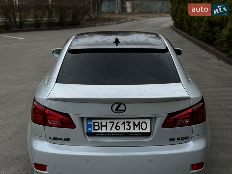 Седан Lexus IS 2008 в Броварах