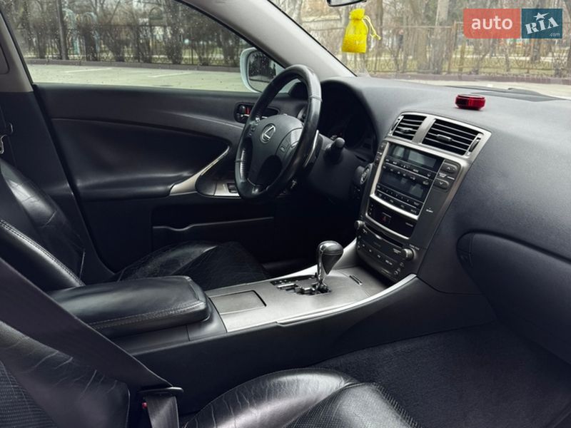 Седан Lexus IS 2008 в Броварах