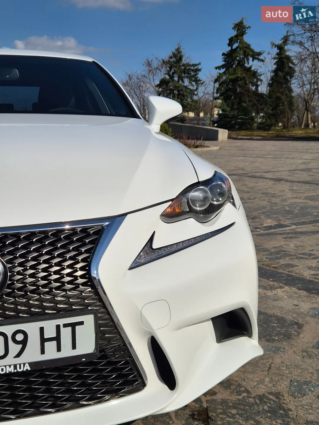 2016 Lexus IS - мініатюра 5