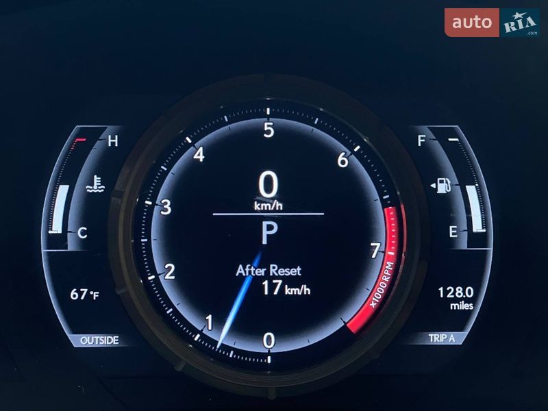 Седан Lexus IS 2013 в Киеве фото 32 Седан Lexus IS 2013 в Киеве