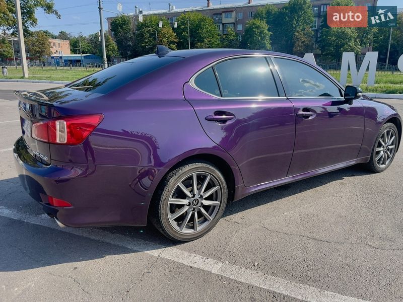 Седан Lexus IS 2012 в Харкові
