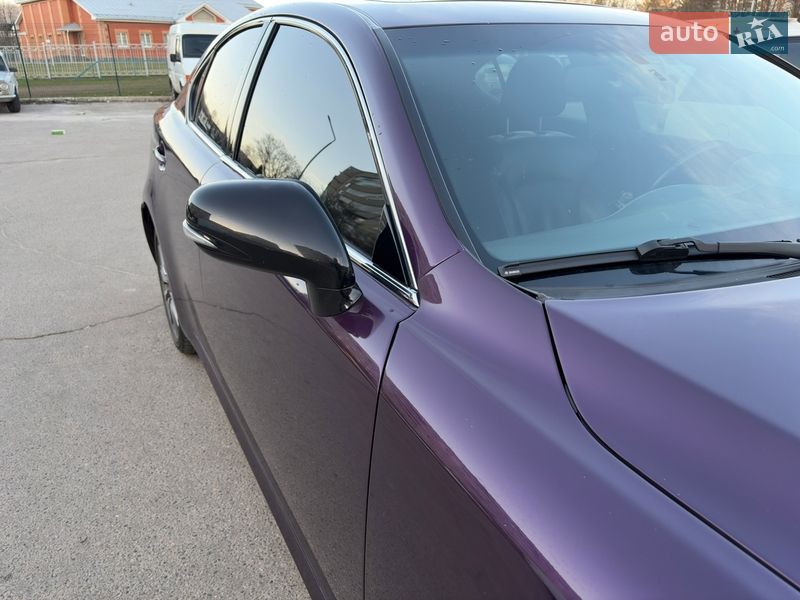 Седан Lexus IS 2012 в Харкові