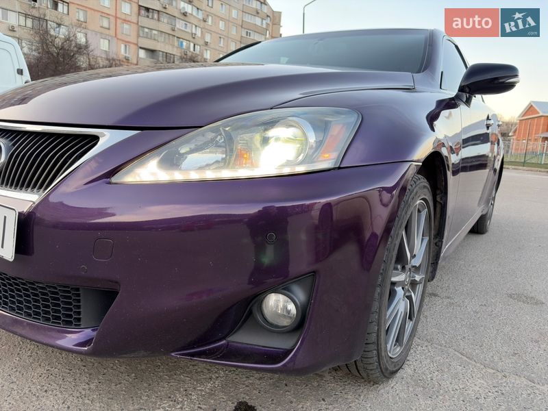 Седан Lexus IS 2012 в Харкові