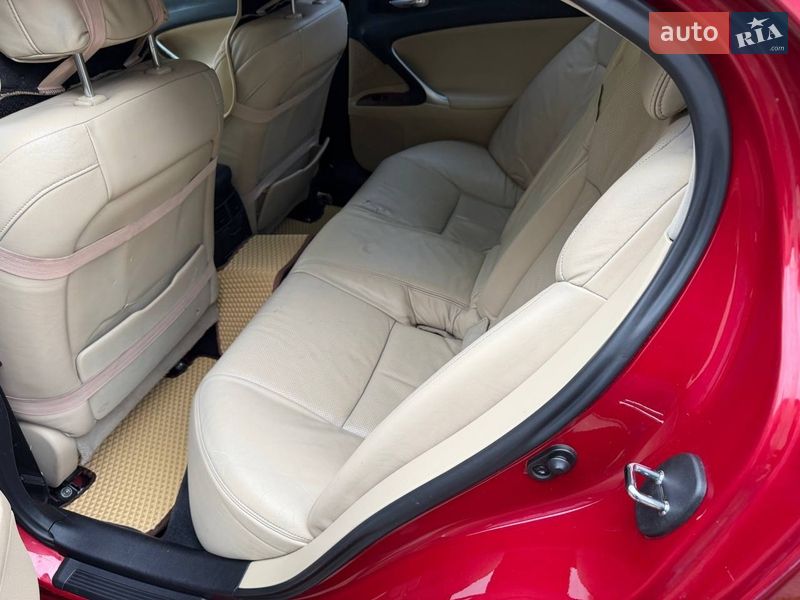 Седан Lexus IS 2007 в Одессе