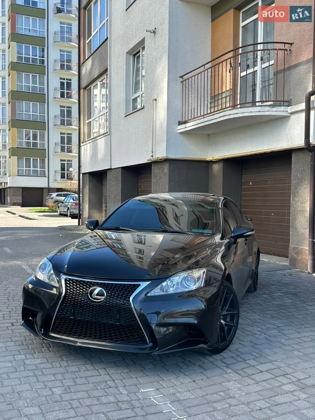 2012 Lexus IS - мініатюра 2