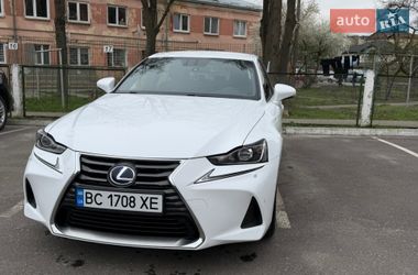 Седан Lexus IS 2014 в Львові