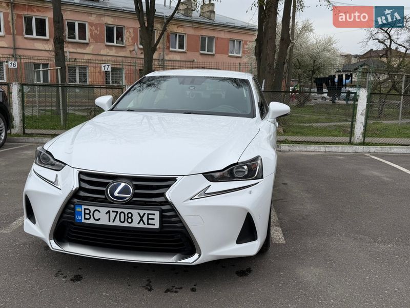 Lexus IS 2014