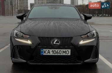 Седан Lexus IS 2018 в Києві