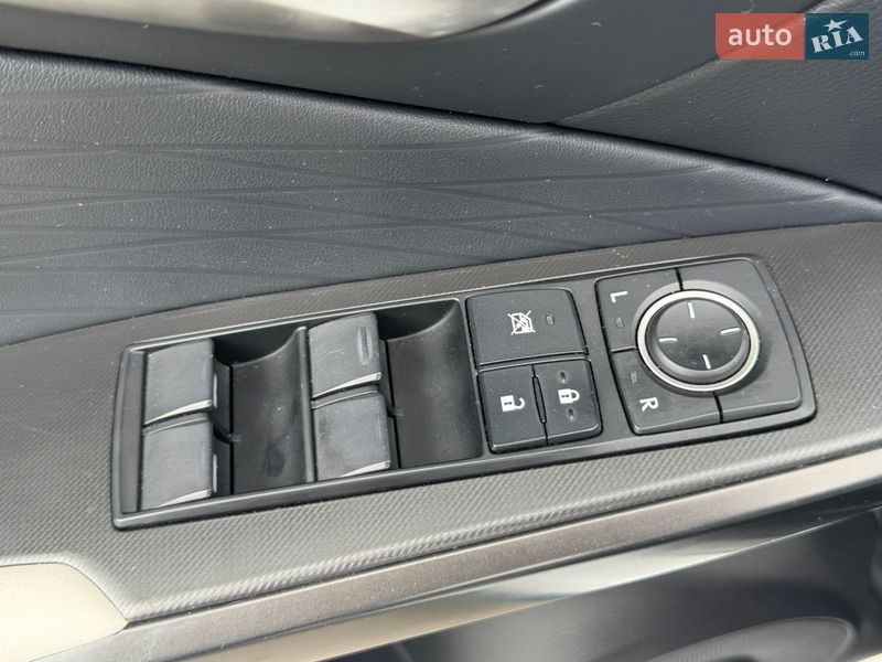 Седан Lexus IS 2021 в Киеве фото 18 Седан Lexus IS 2021 в Киеве