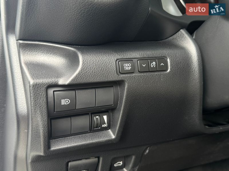 Седан Lexus IS 2021 в Киеве фото 20 Седан Lexus IS 2021 в Киеве