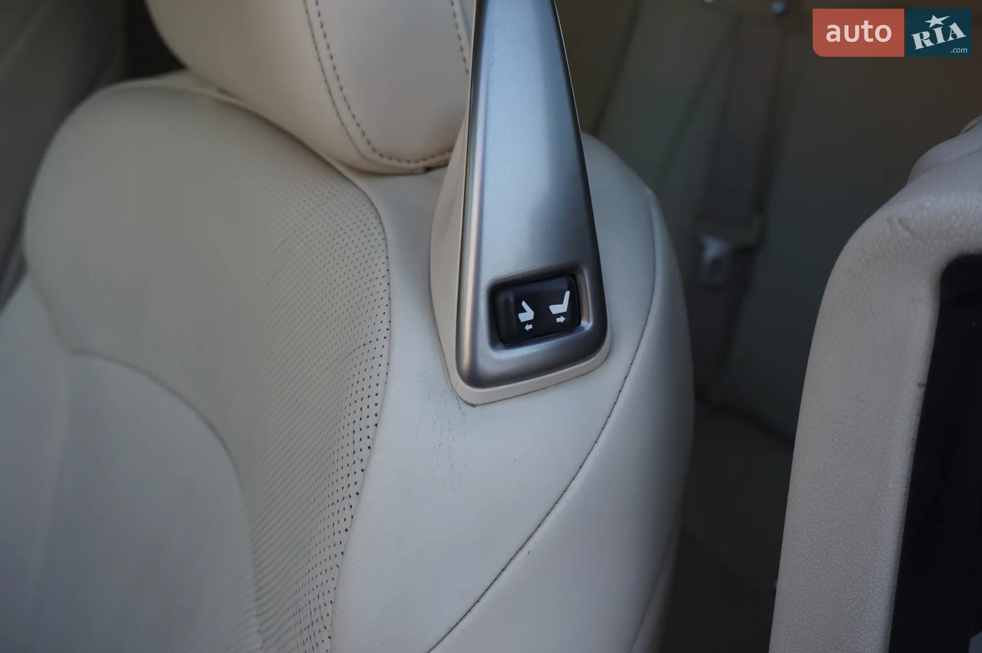 2010 Lexus IS - мініатюра 23