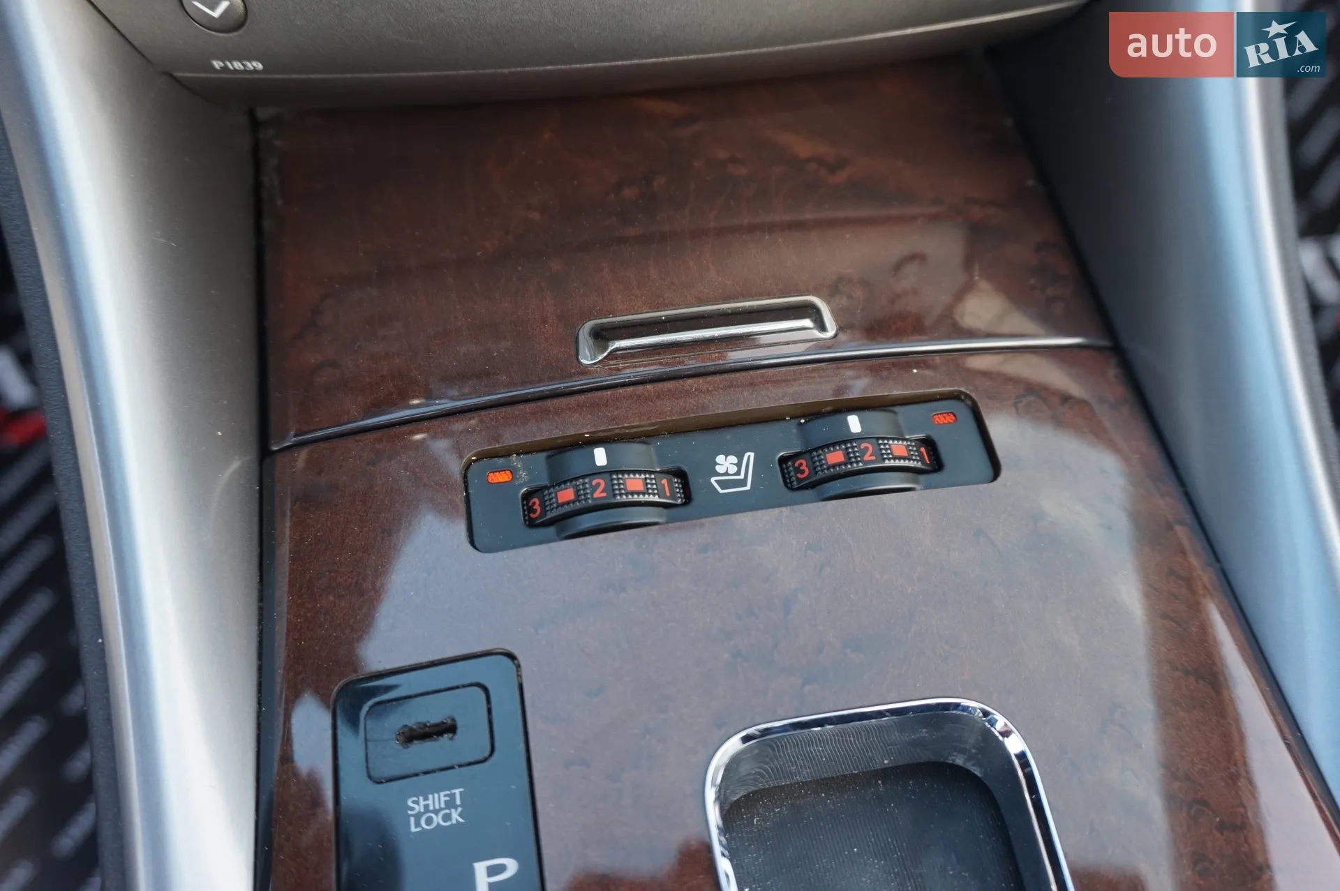 2010 Lexus IS - мініатюра 51