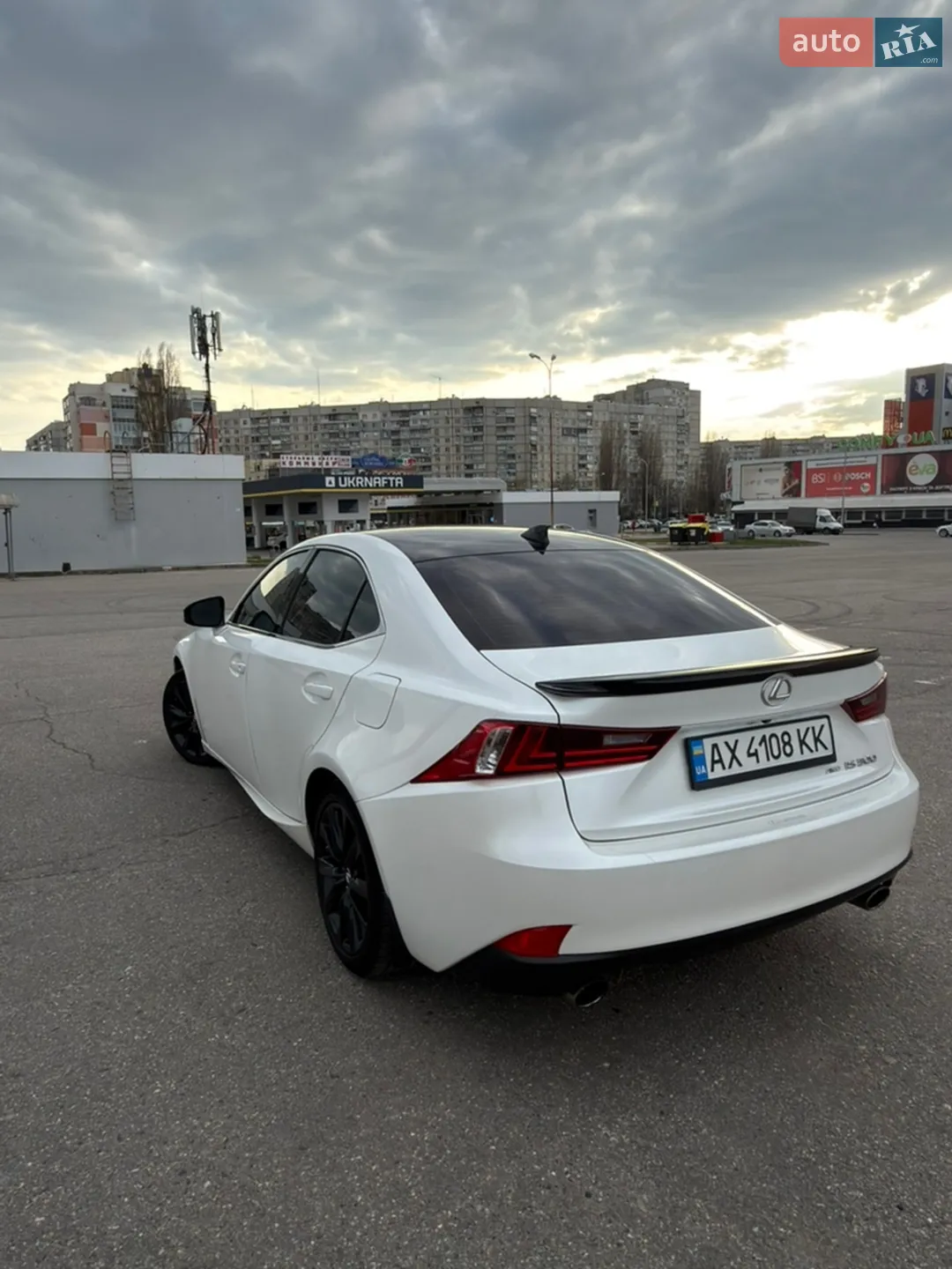 2015 Lexus IS - мініатюра 5