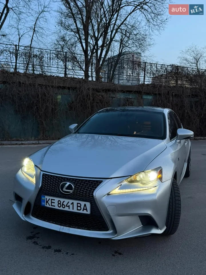 2015 Lexus IS - мініатюра 41