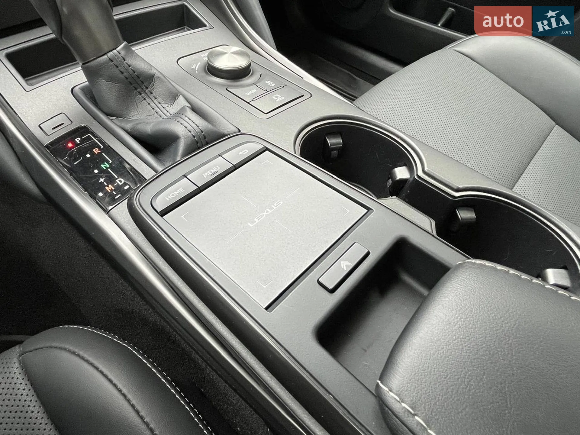 2021 Lexus IS - мініатюра 25
