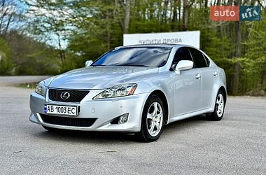 Седан Lexus IS 2006 в Виннице