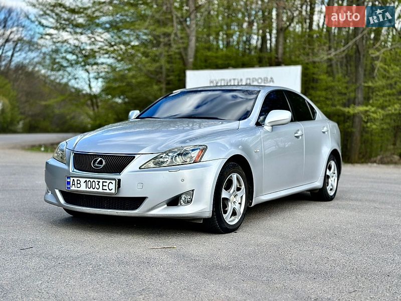 Lexus IS 2006