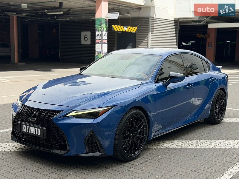 Седан Lexus IS 2021 в Києві