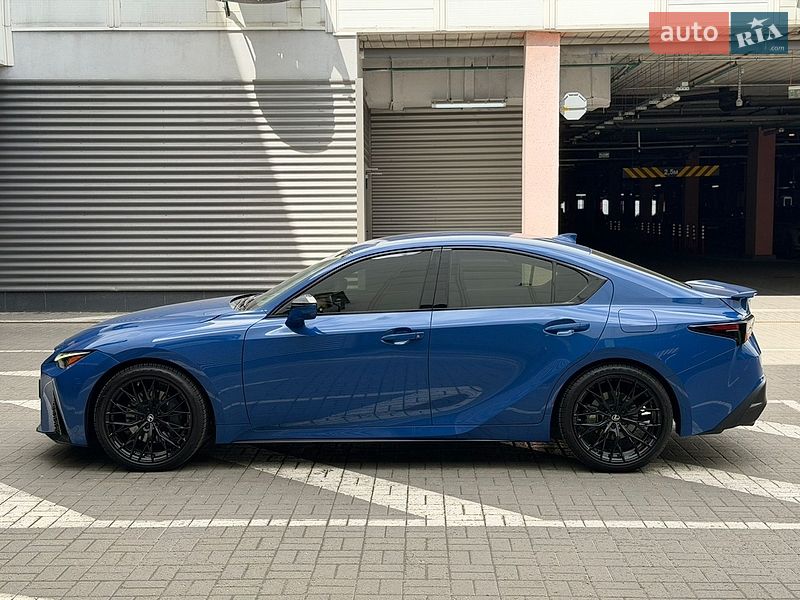 Седан Lexus IS 2021 в Києві