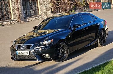 Седан Lexus IS 2014 в Киеве